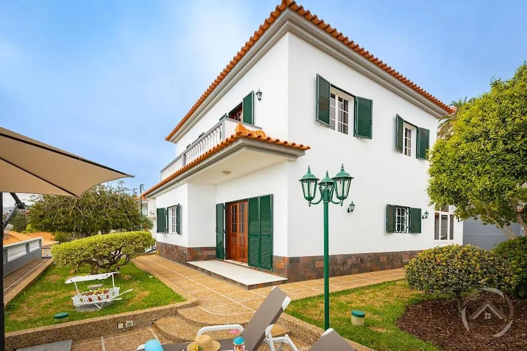 Tatil Evi Garden House Villa Funchal