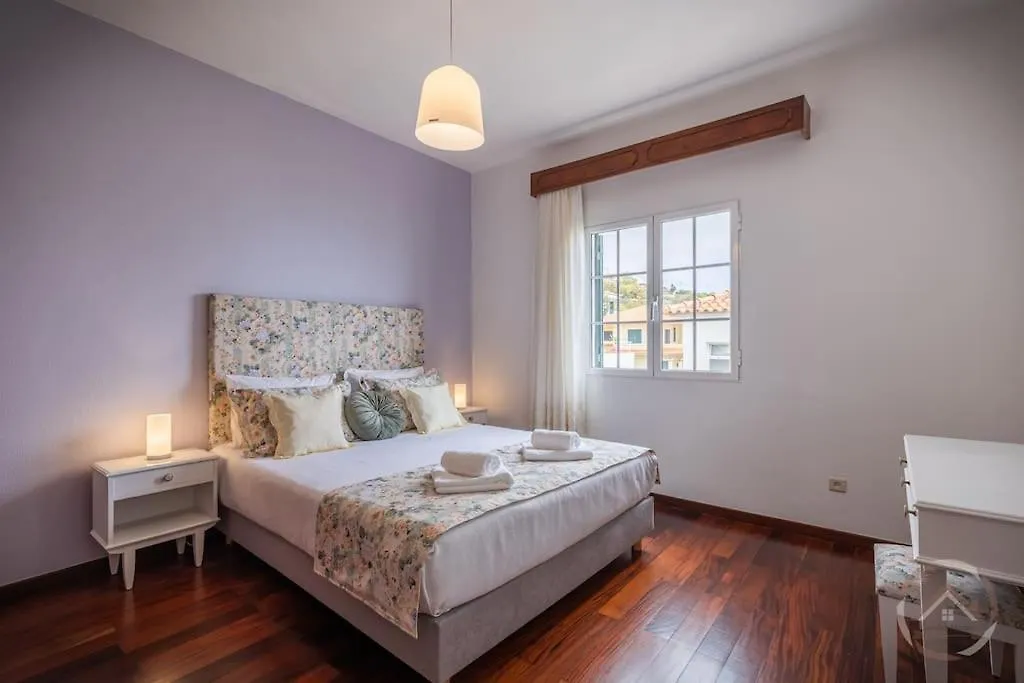 Garden House Villa Funchal Tatil Evi